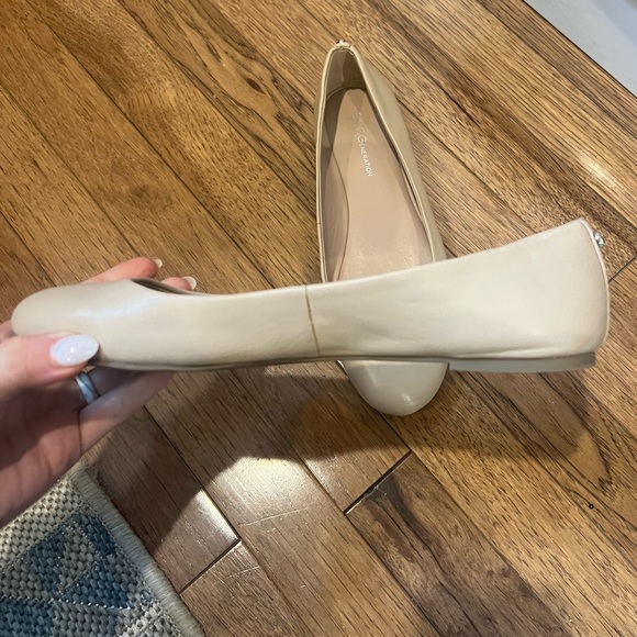 BCBG Nude Flats - size 8 - Picture 3 of 7